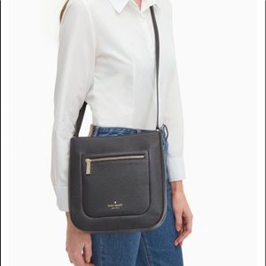 Kate Spade NWT New York Leila Leather Top Zip Crossbody in Black Pebble leather